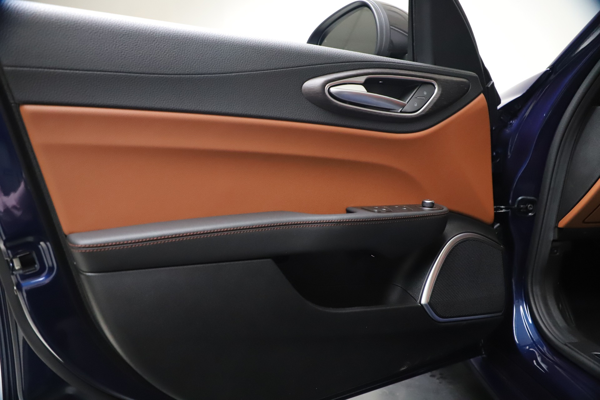 New-2021-Alfa-Romeo-Giulia-Ti-Q4