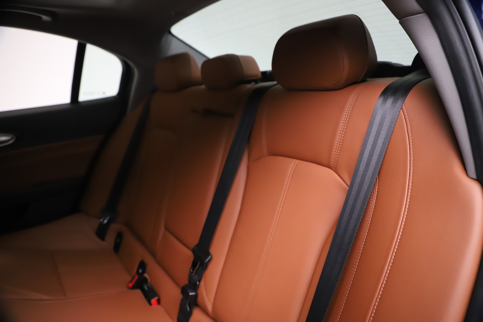 New-2021-Alfa-Romeo-Giulia-Ti-Q4