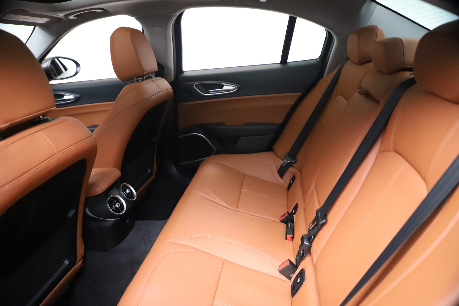 New-2021-Alfa-Romeo-Giulia-Ti-Q4