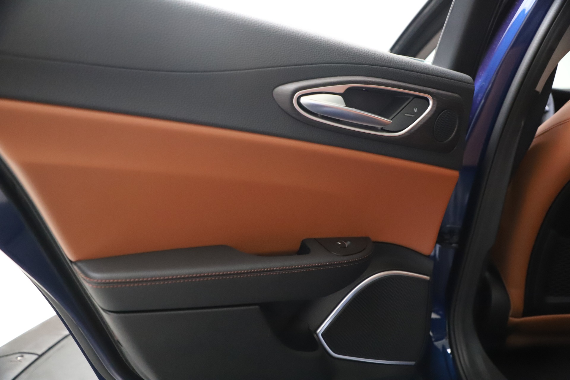 New-2021-Alfa-Romeo-Giulia-Ti-Q4