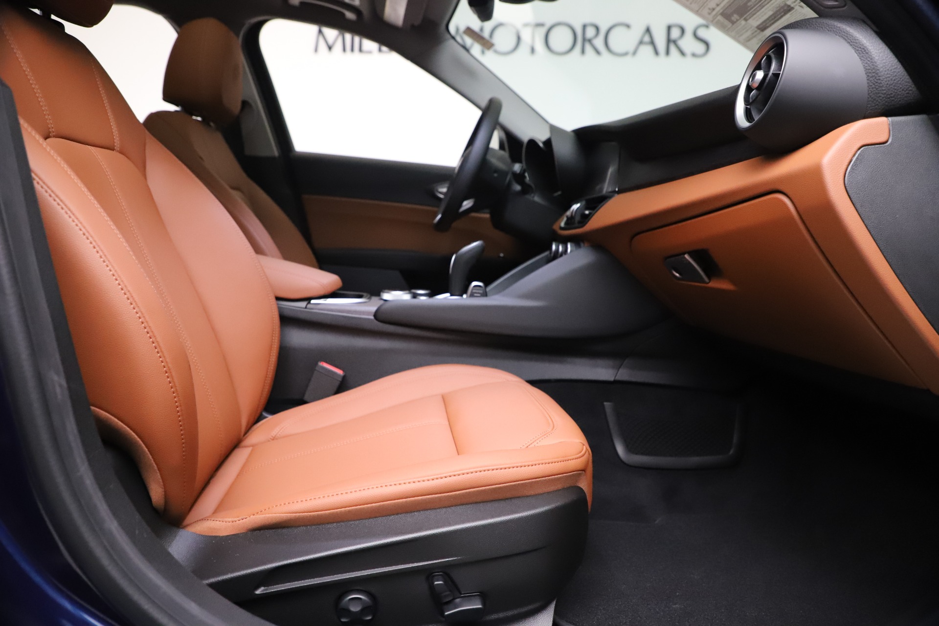 New-2021-Alfa-Romeo-Giulia-Ti-Q4