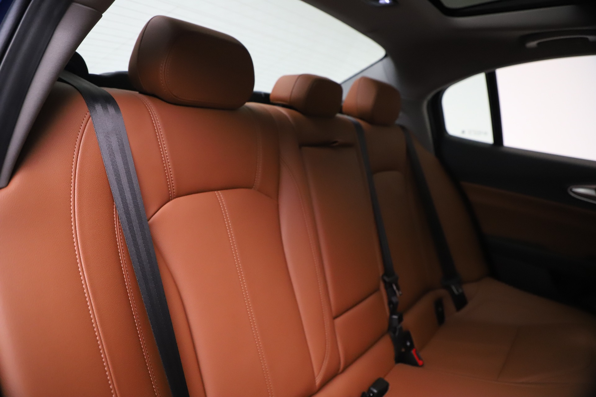 New-2021-Alfa-Romeo-Giulia-Ti-Q4