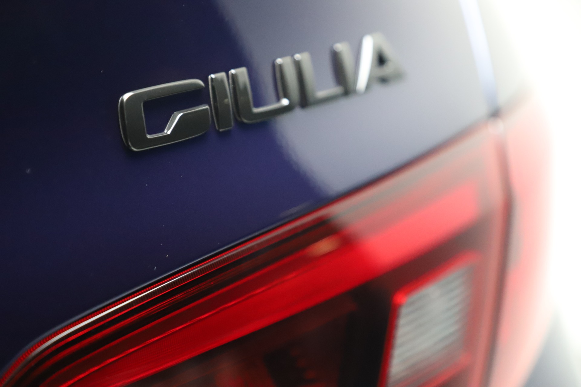 New-2021-Alfa-Romeo-Giulia-Ti-Q4