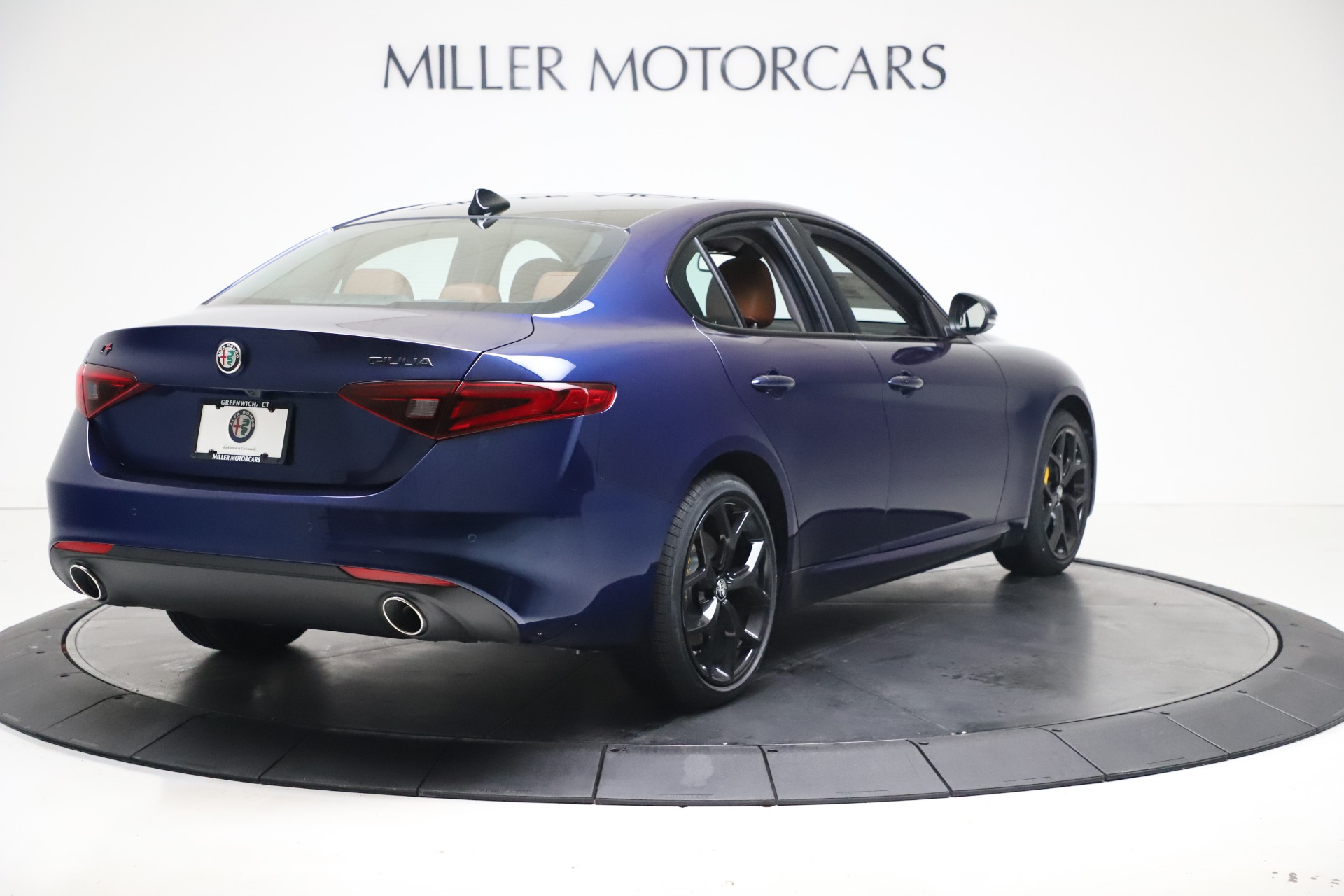 New-2021-Alfa-Romeo-Giulia-Ti-Q4