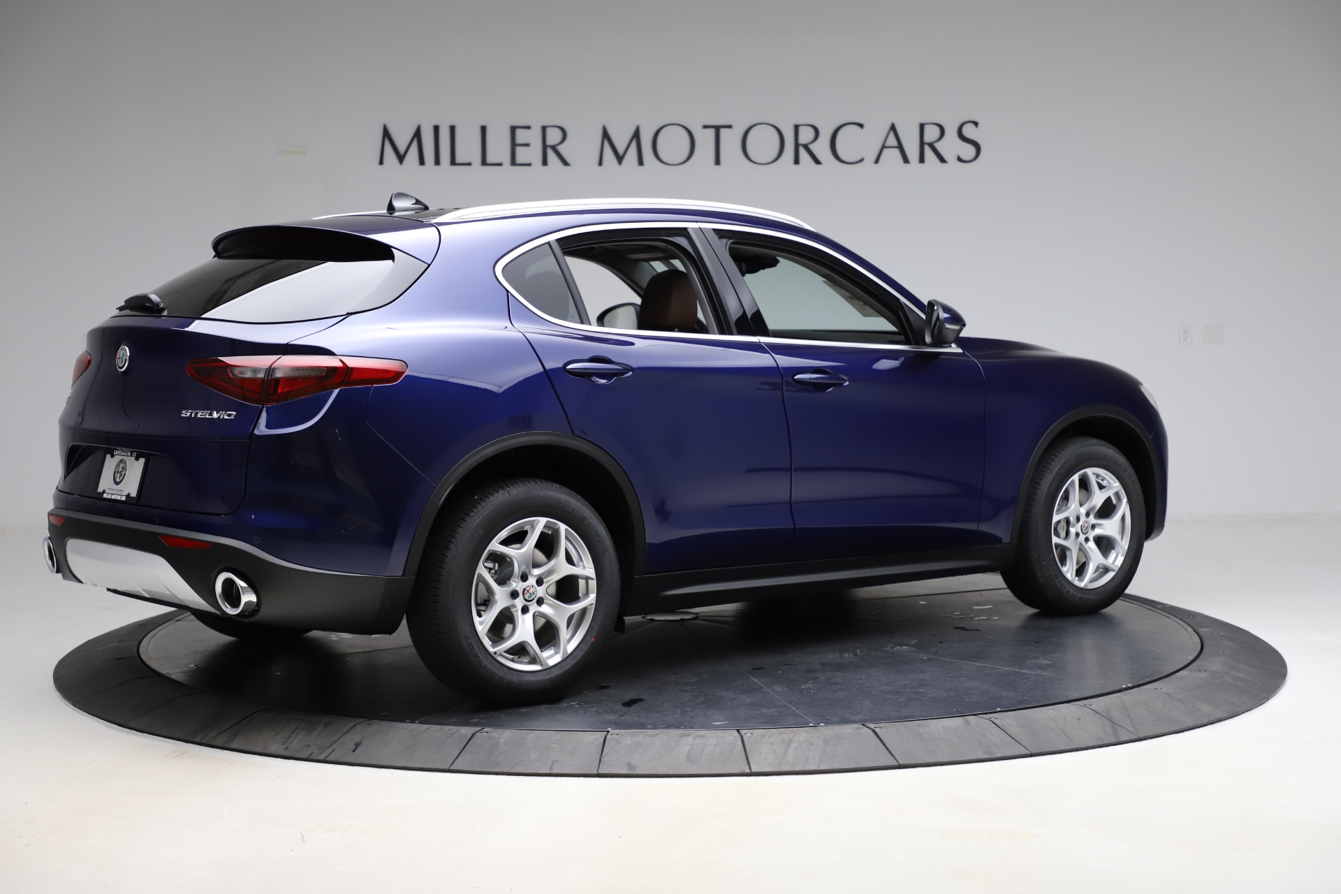 New-2021-Alfa-Romeo-Stelvio-Q4