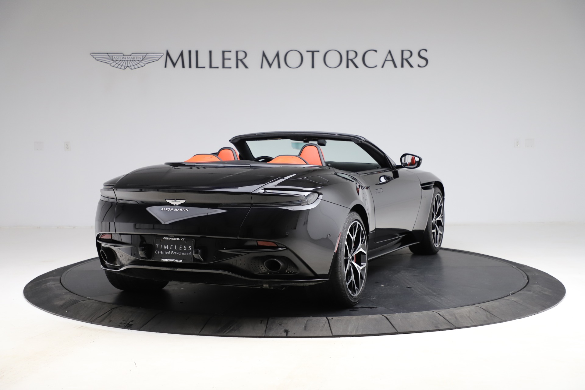 Used-2019-Aston-Martin-DB11-Volante