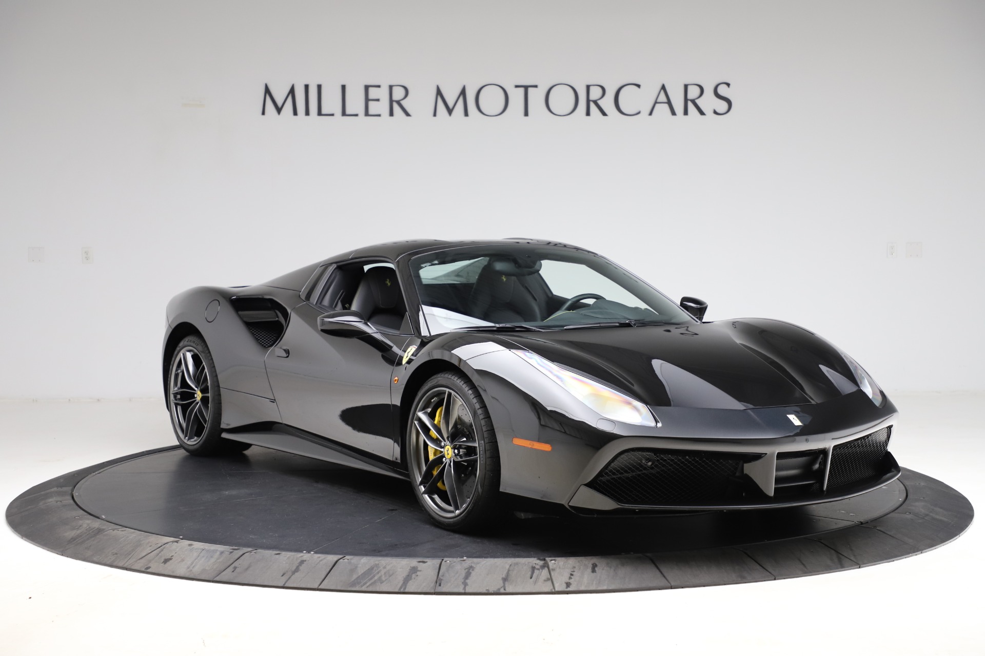 Used-2017-Ferrari-488-Spider