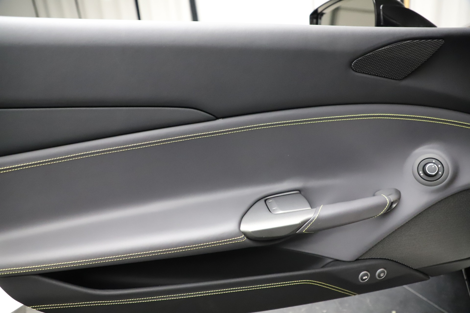 Used-2017-Ferrari-488-Spider