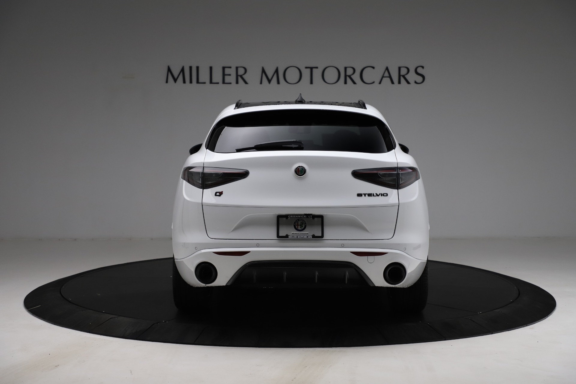 New-2021-Alfa-Romeo-Stelvio-Ti-Sport-Q4