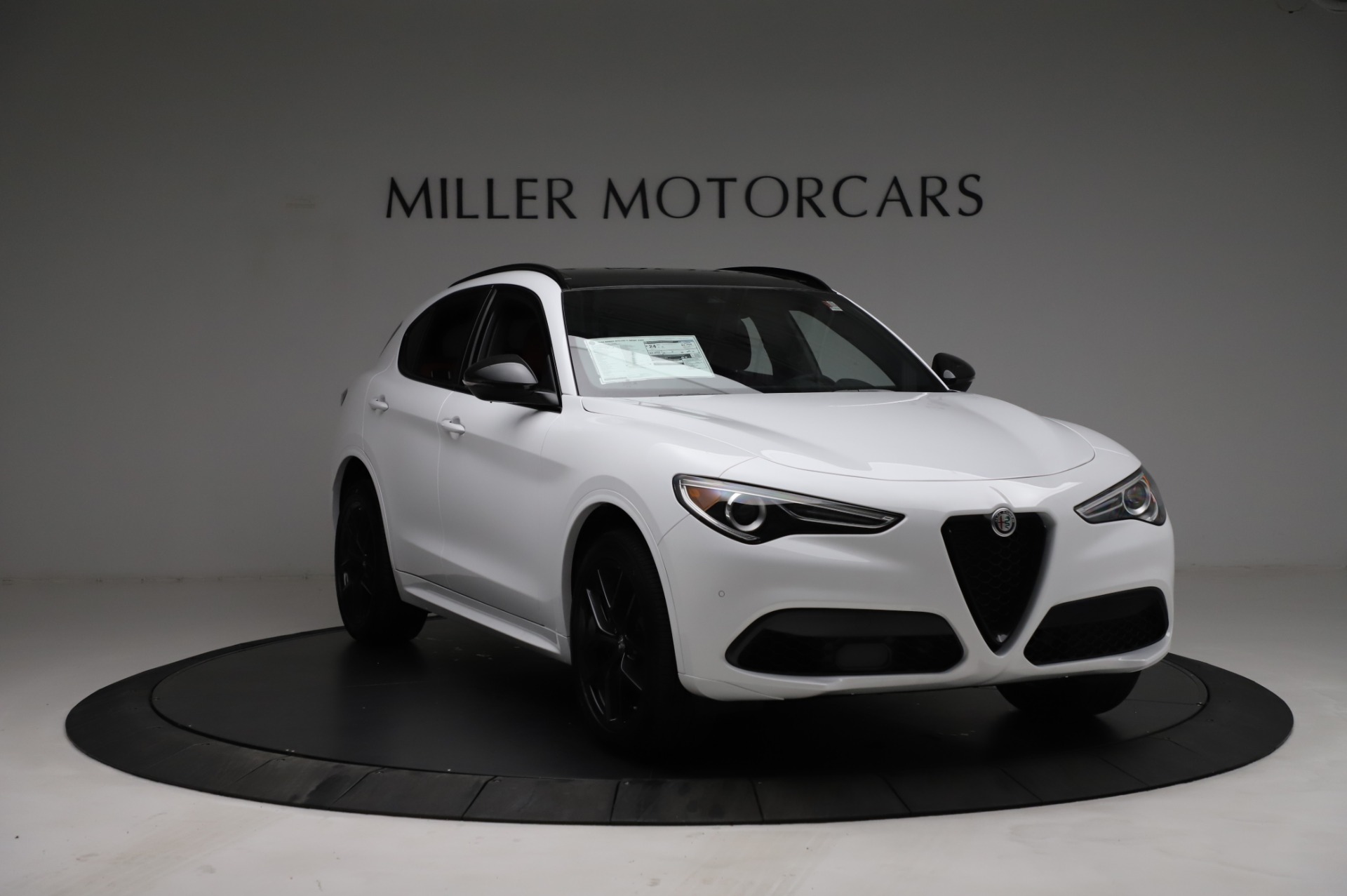 New-2021-Alfa-Romeo-Stelvio-Ti-Sport-Q4