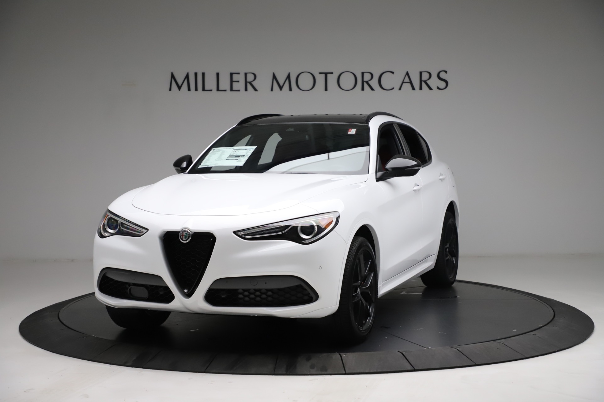 New-2021-Alfa-Romeo-Stelvio-Ti-Sport-Q4