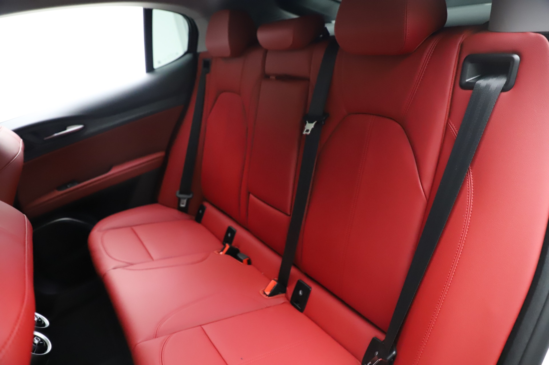 New-2021-Alfa-Romeo-Stelvio-Q4