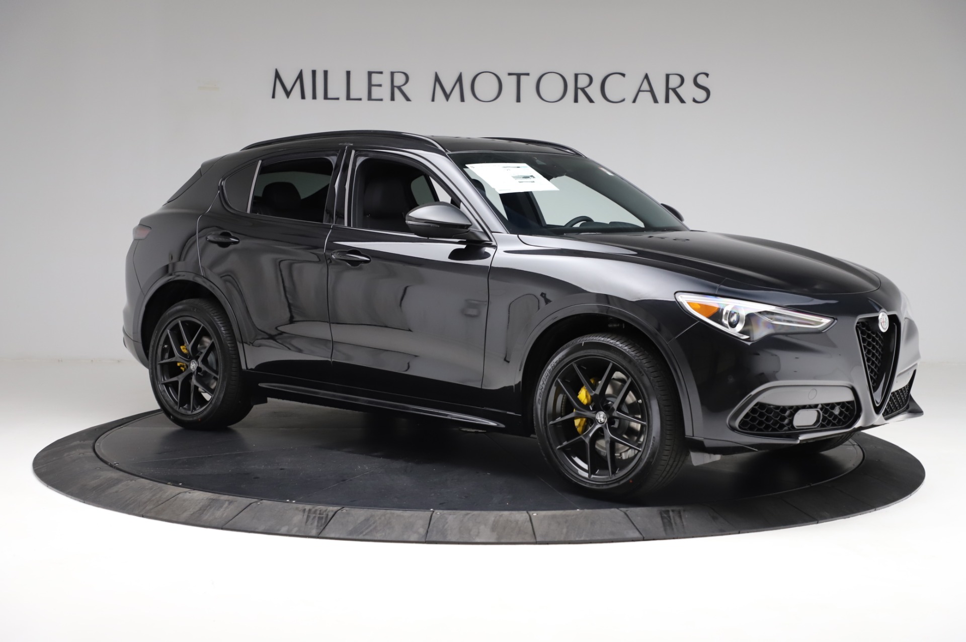 New-2021-Alfa-Romeo-Stelvio-Ti-Sport-Q4