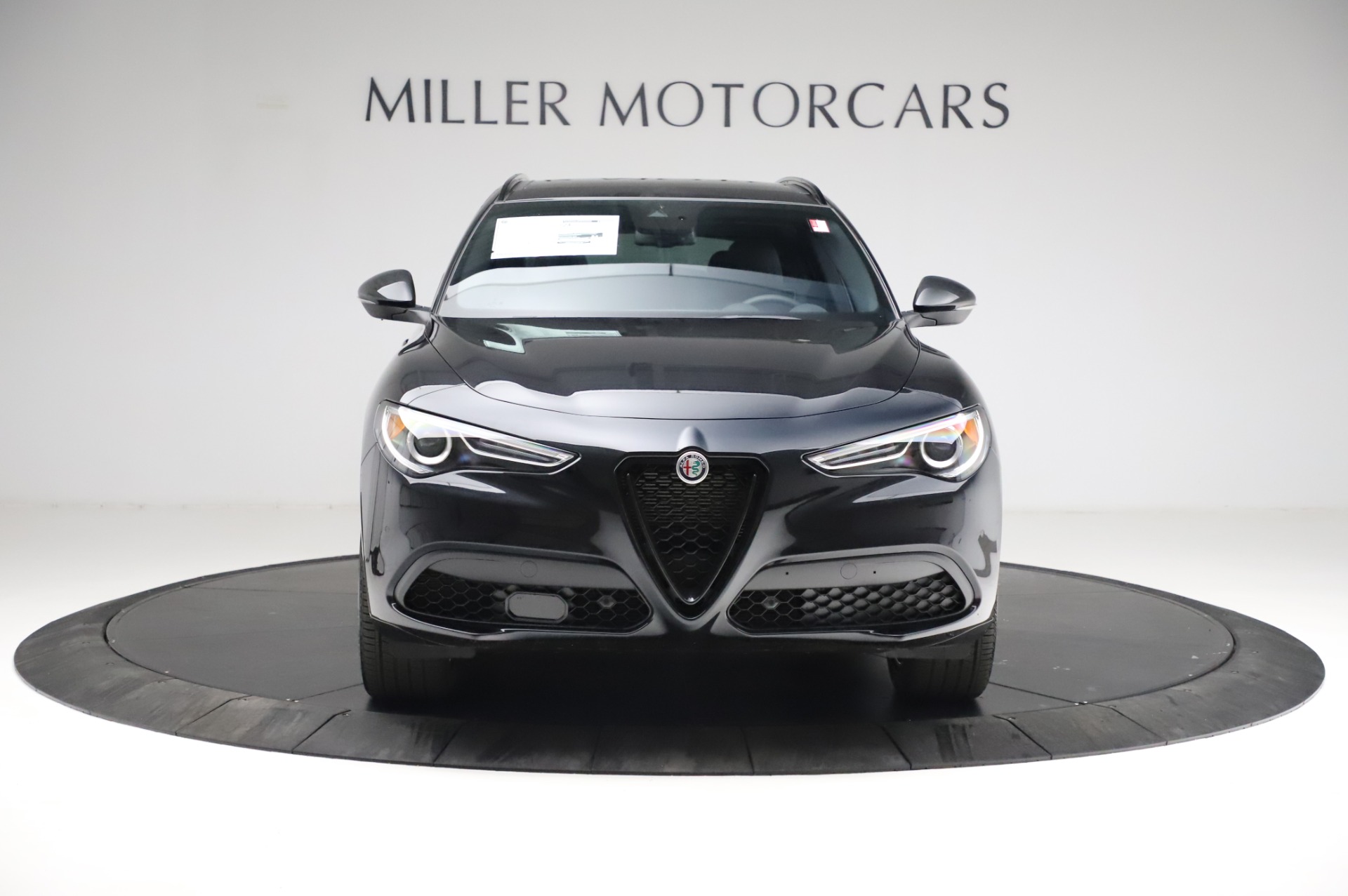 New-2021-Alfa-Romeo-Stelvio-Ti-Sport-Q4