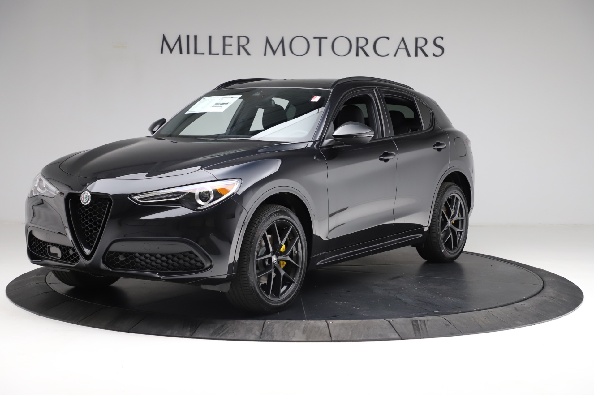New-2021-Alfa-Romeo-Stelvio-Ti-Sport-Q4