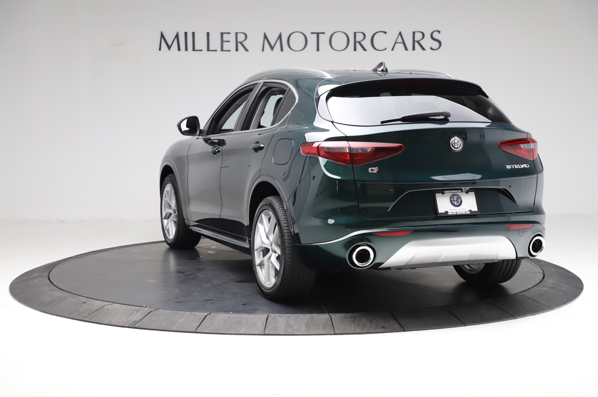 New-2021-Alfa-Romeo-Stelvio-Ti-Q4
