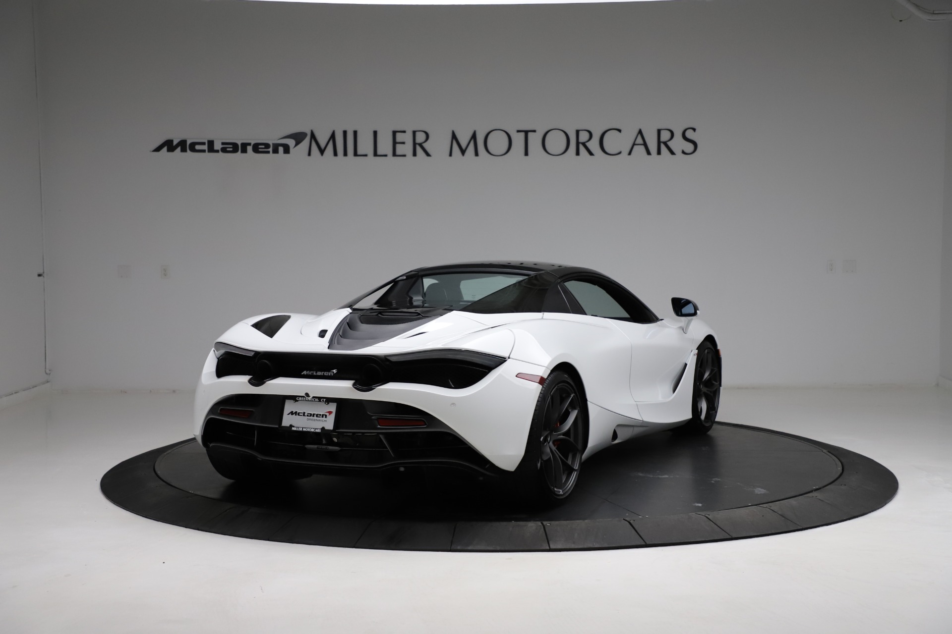Used-2020-McLaren-720S-Spider
