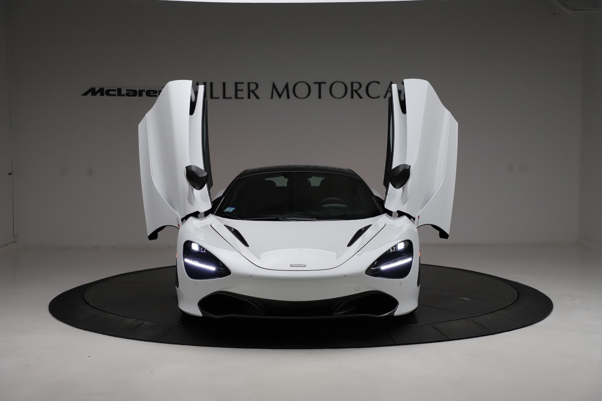 Used-2020-McLaren-720S-Spider