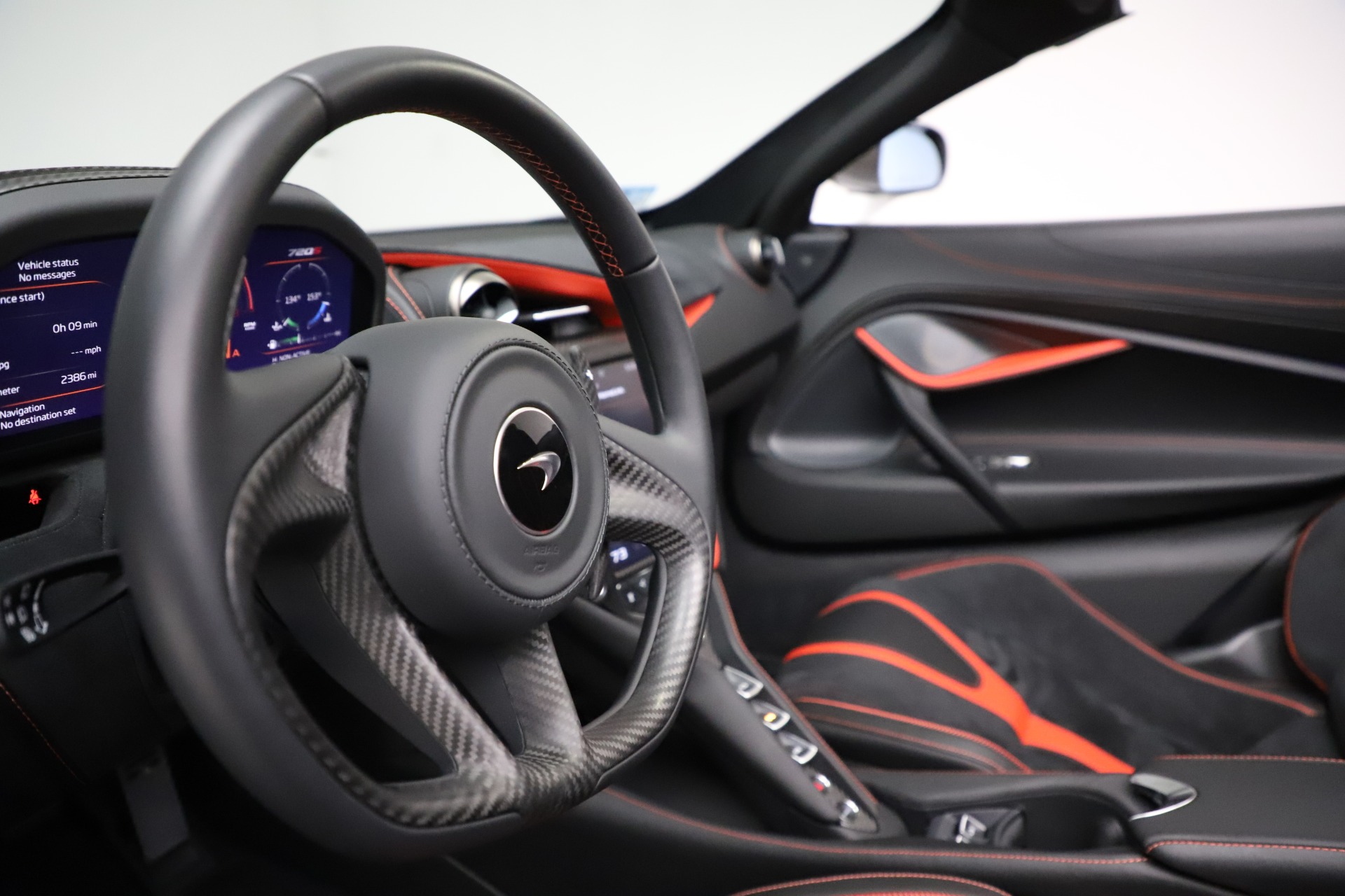 Used-2020-McLaren-720S-Spider