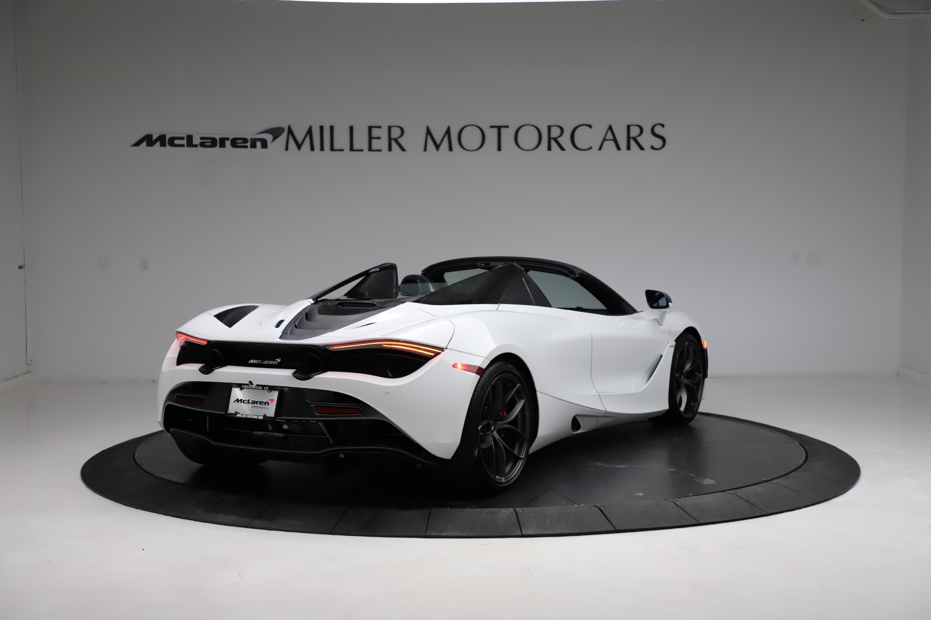 Used-2020-McLaren-720S-Spider
