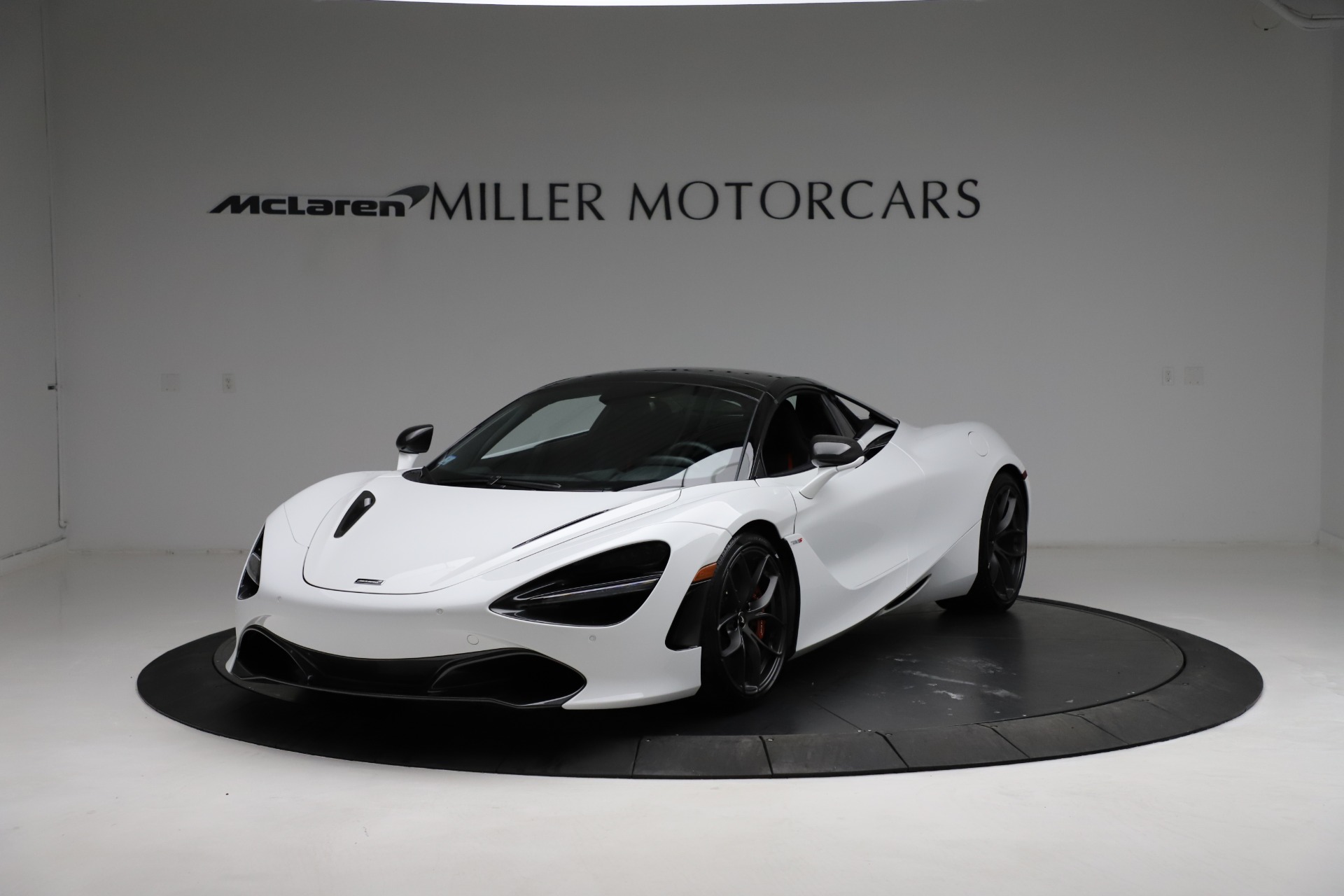 Used-2020-McLaren-720S-Spider