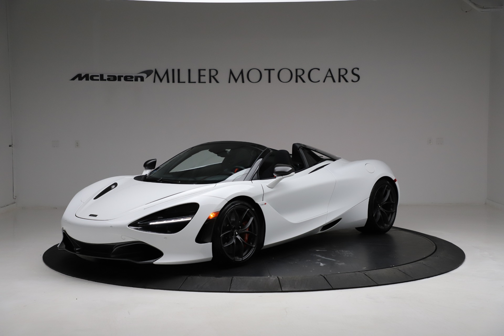 Used-2020-McLaren-720S-Spider