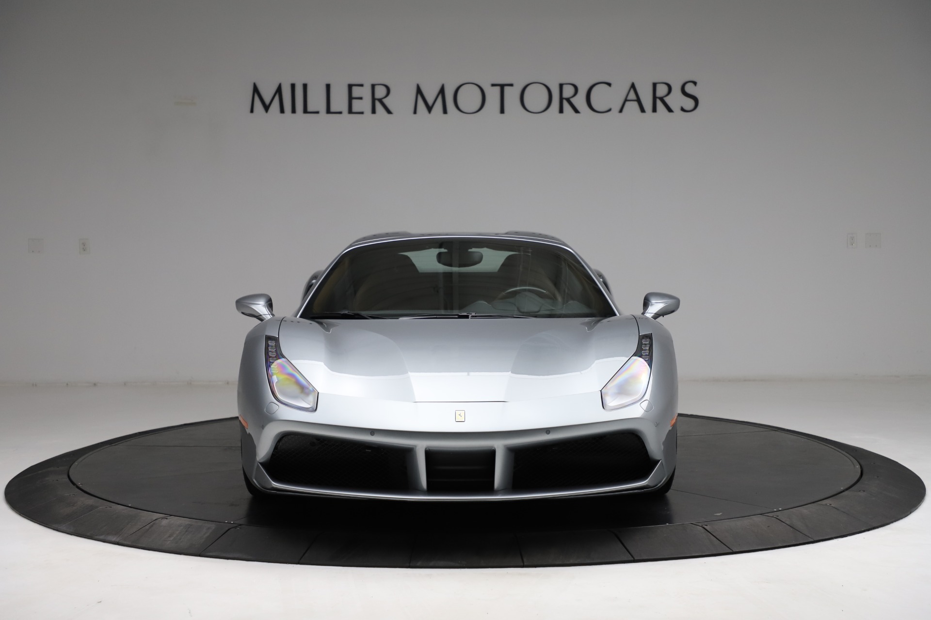 Used-2018-Ferrari-488-Spider