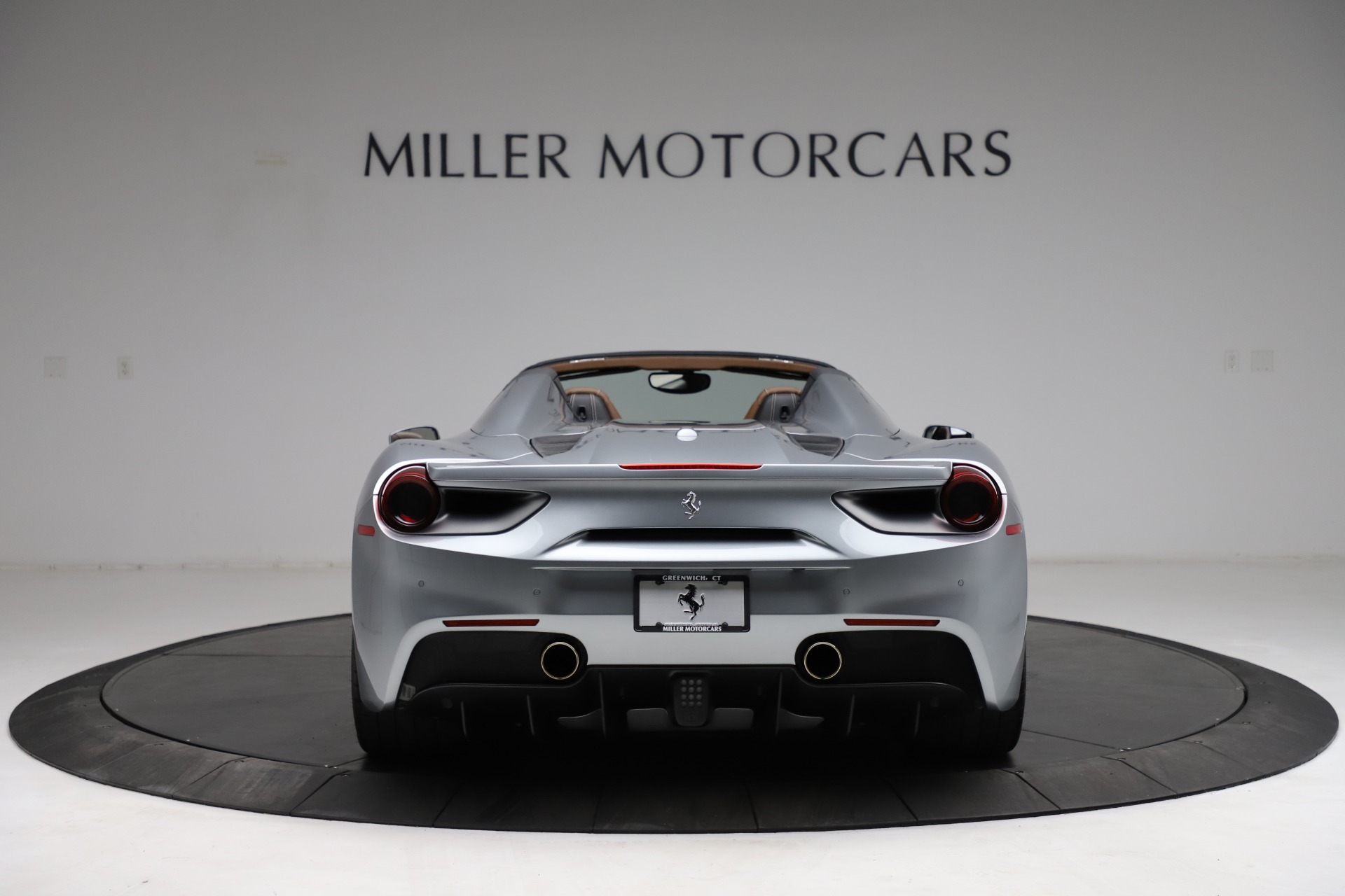 Used-2018-Ferrari-488-Spider