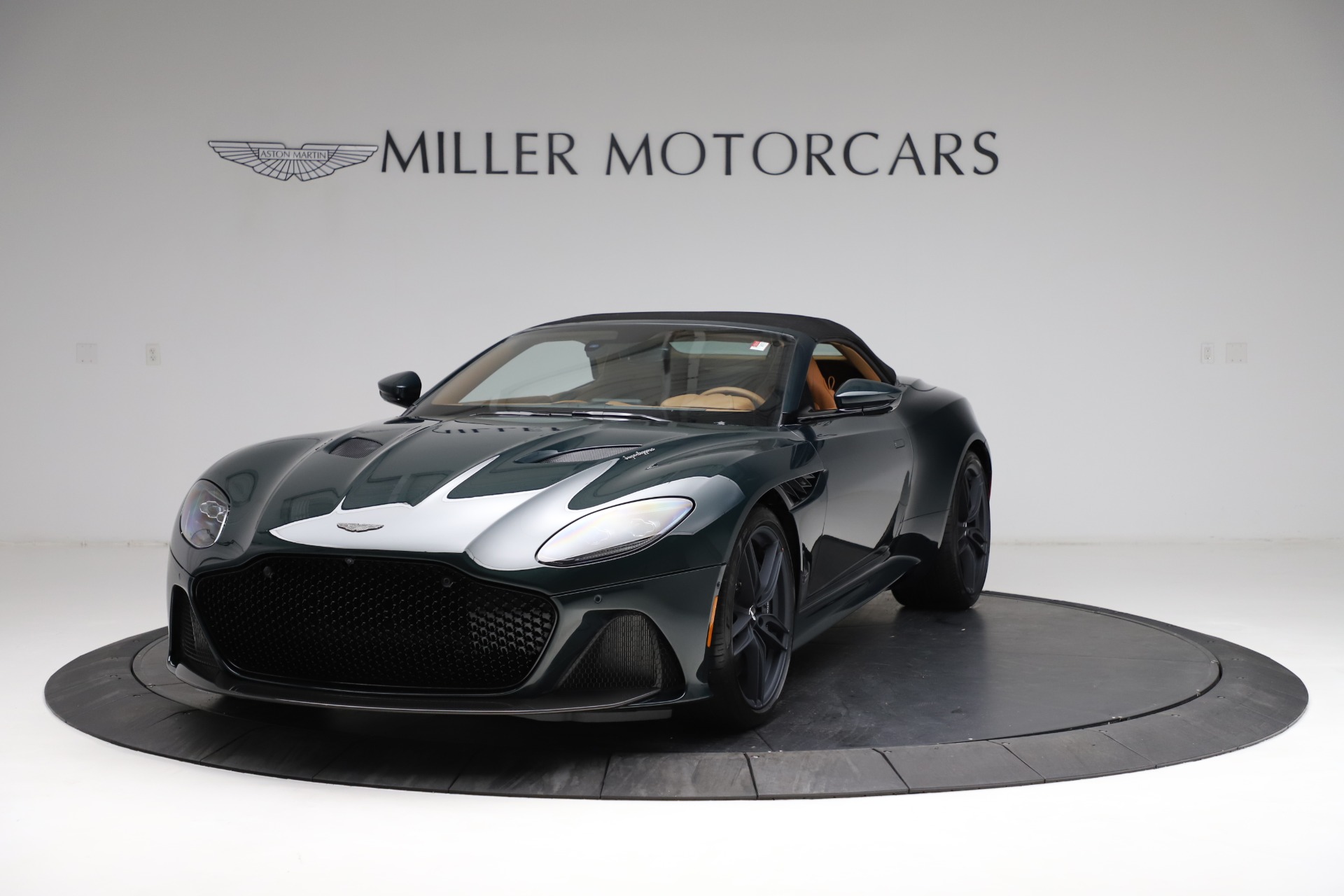 Used-2021-Aston-Martin-DBS-Superleggera-Volante