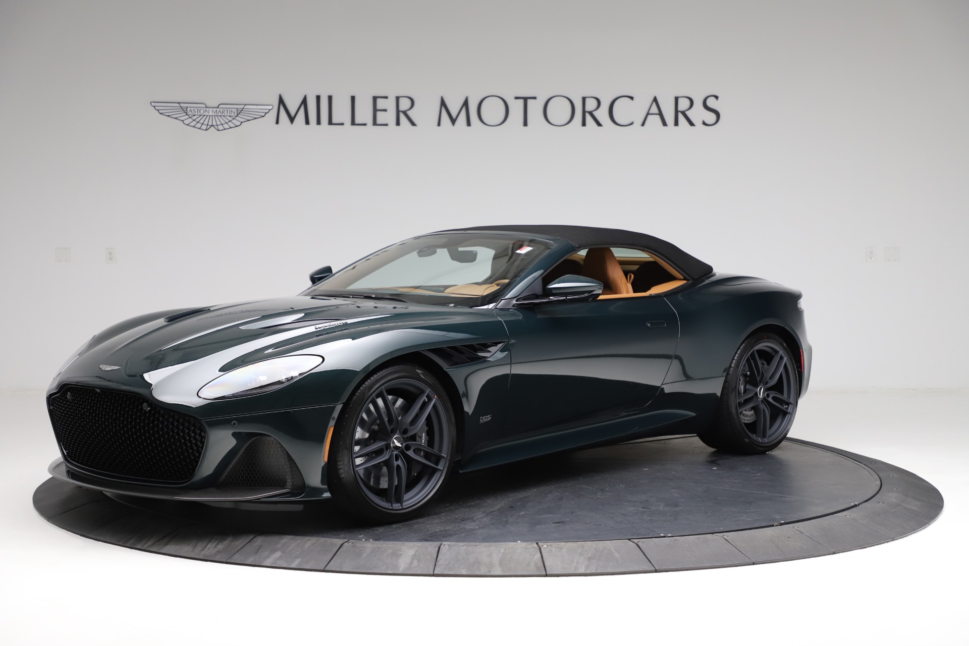 Used-2021-Aston-Martin-DBS-Superleggera-Volante