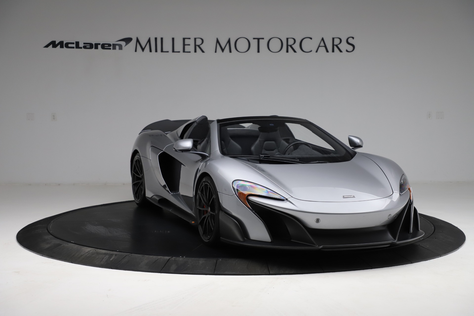 Used-2016-McLaren-675LT-Spider