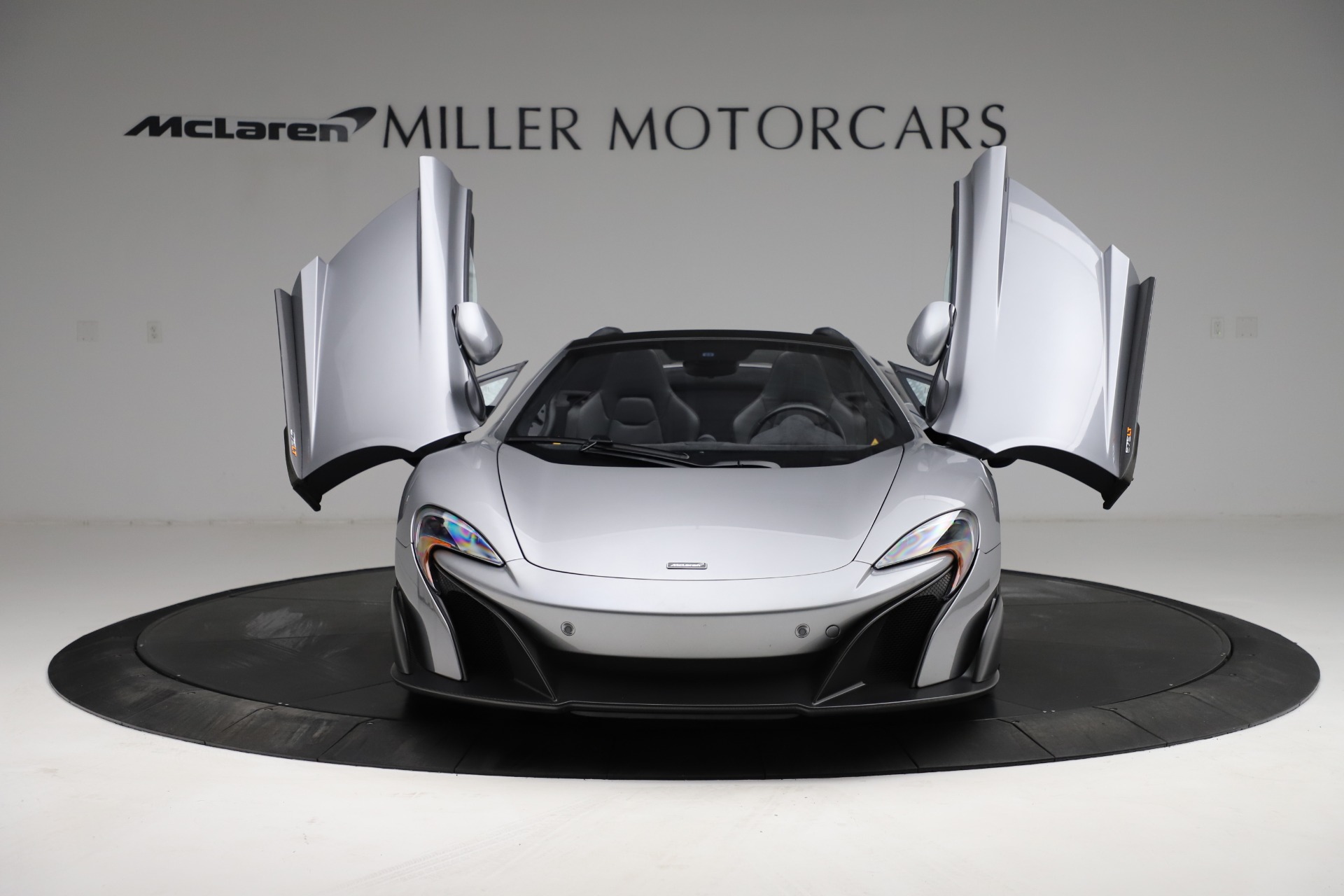 Used-2016-McLaren-675LT-Spider