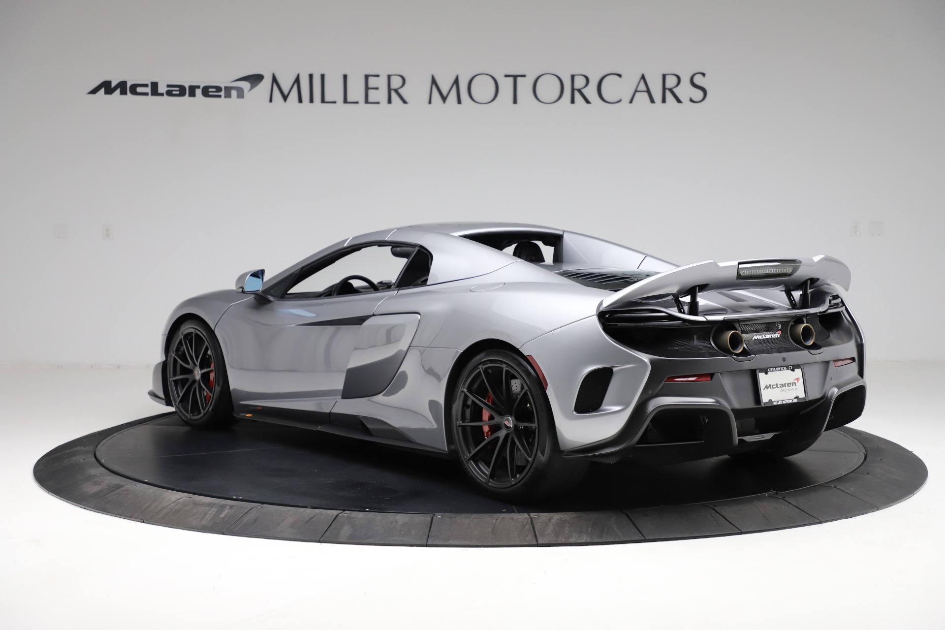 Used-2016-McLaren-675LT-Spider
