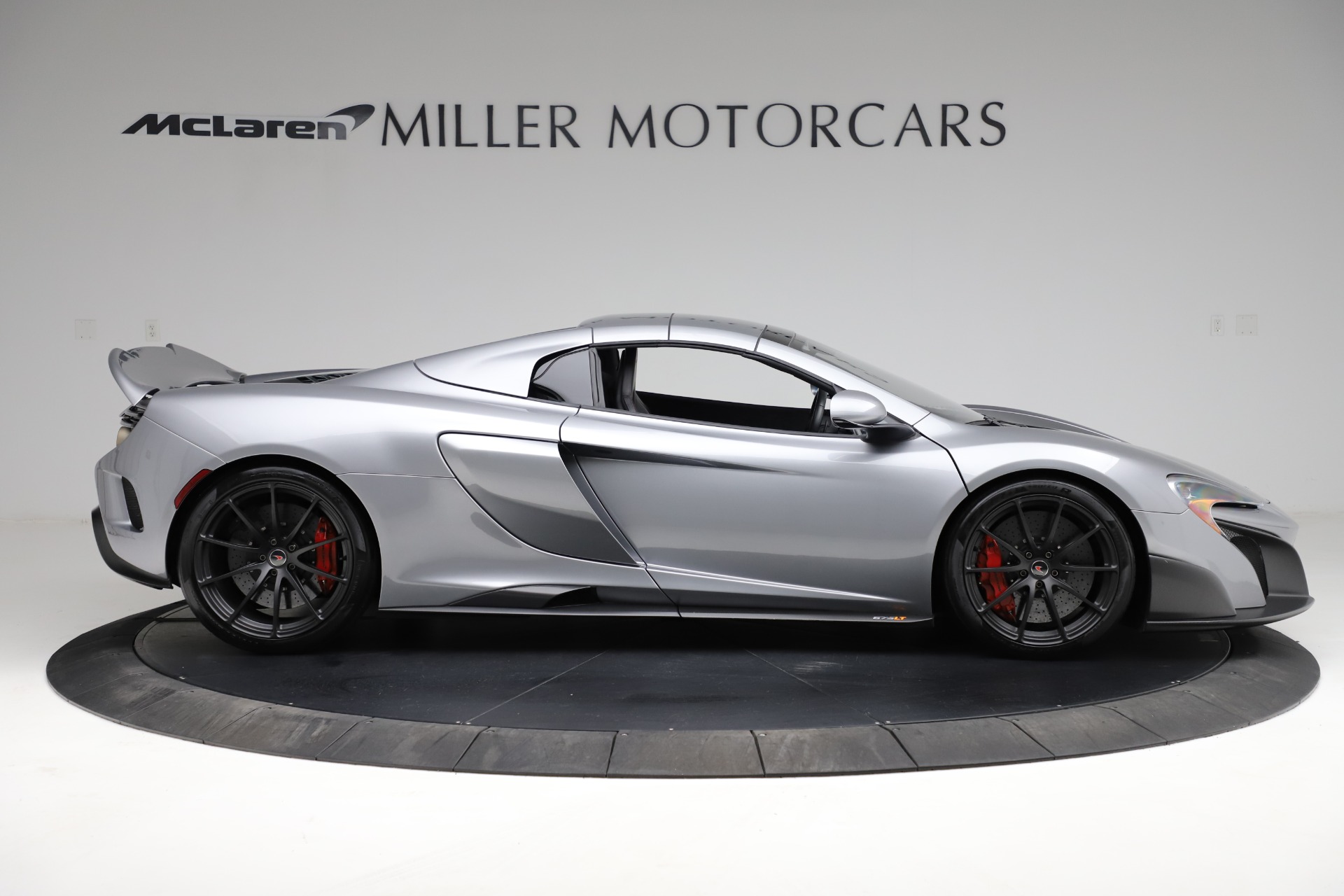 Used-2016-McLaren-675LT-Spider