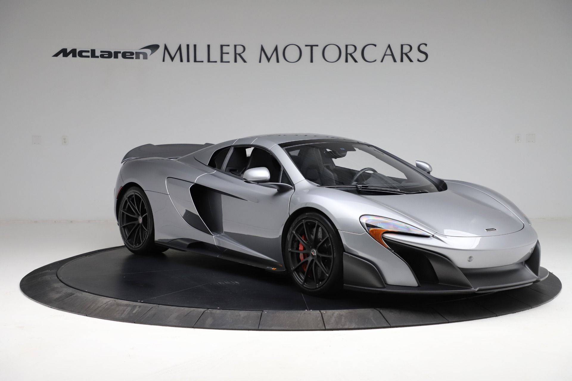 Used-2016-McLaren-675LT-Spider