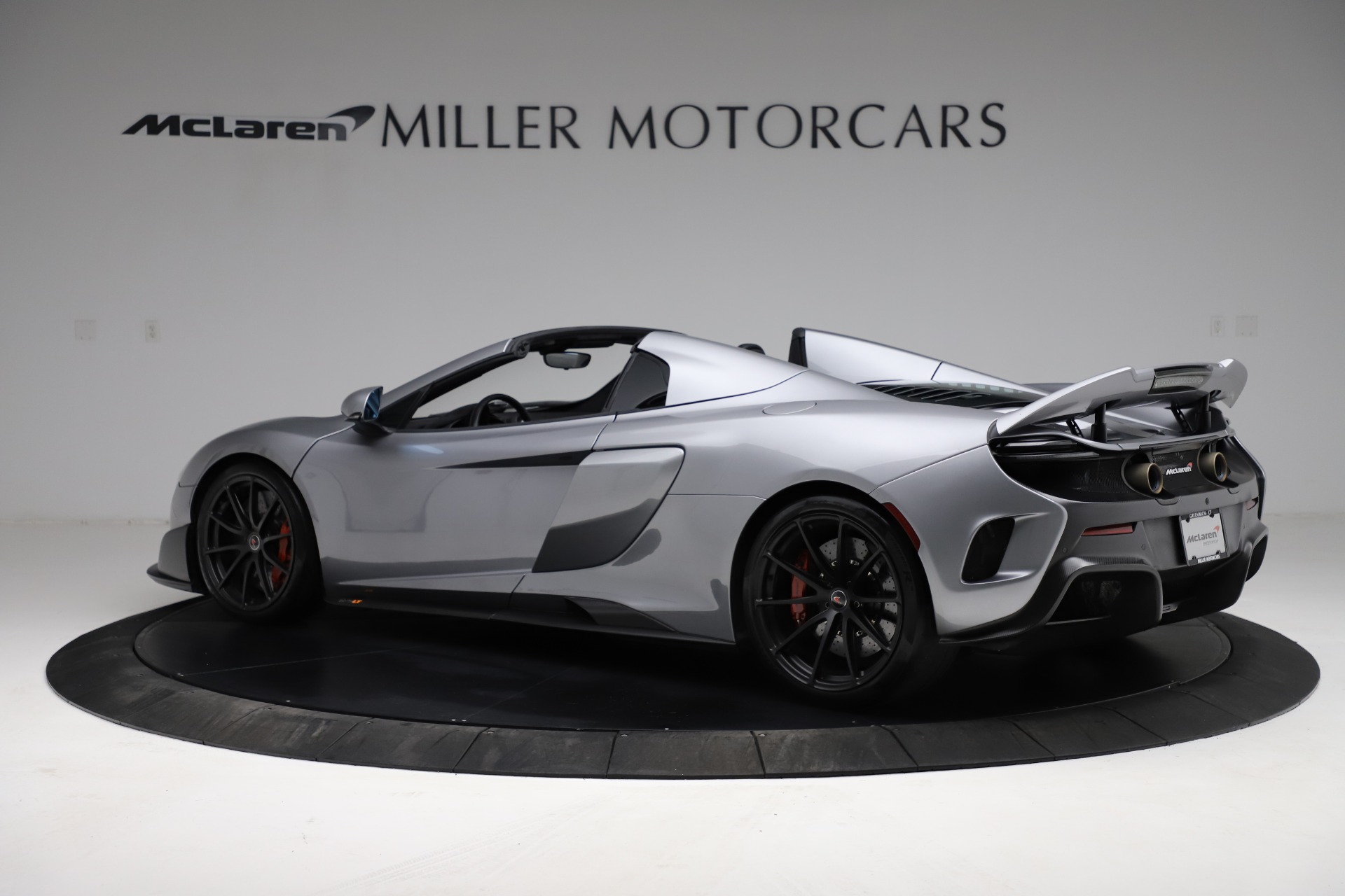 Used-2016-McLaren-675LT-Spider