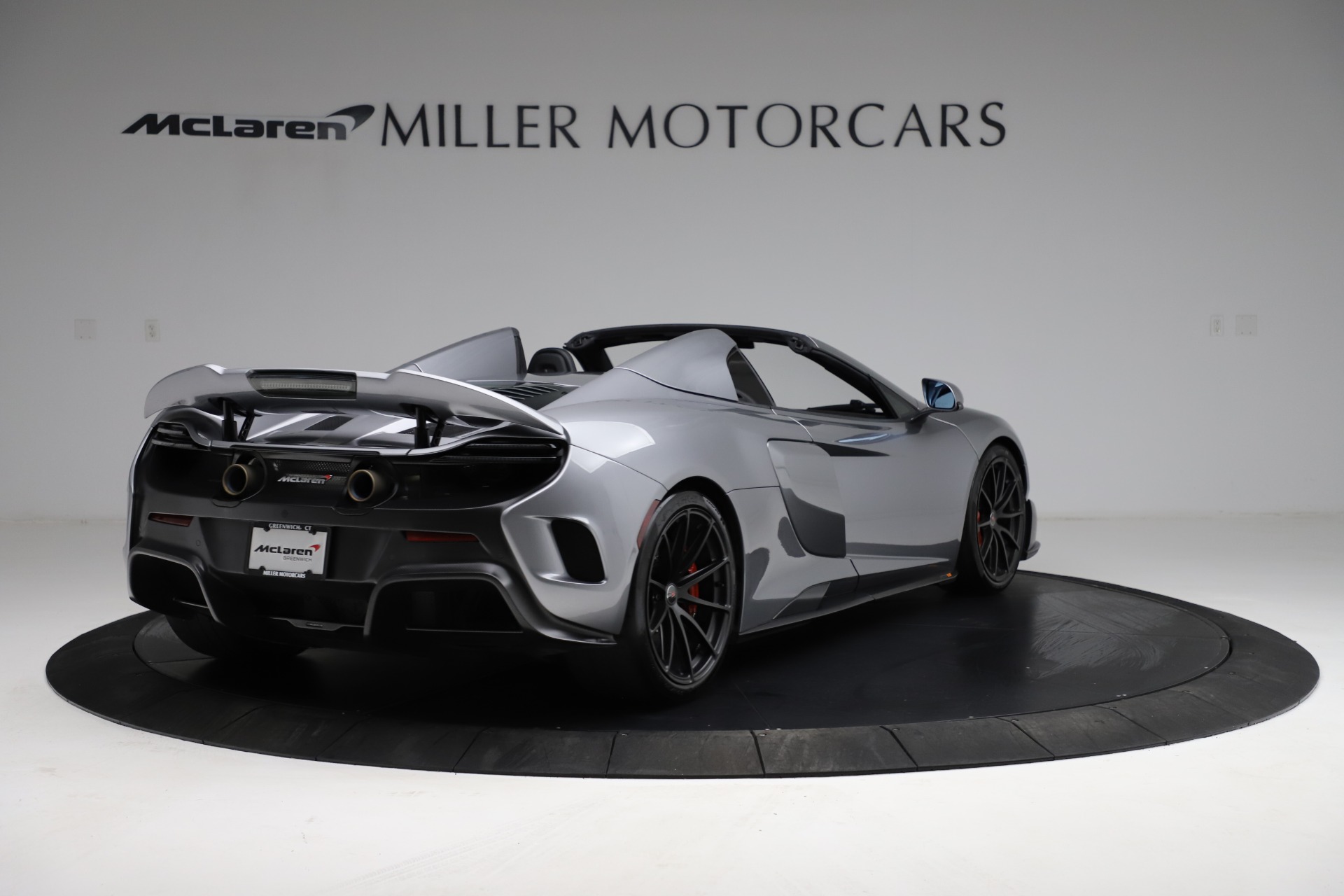 Used-2016-McLaren-675LT-Spider