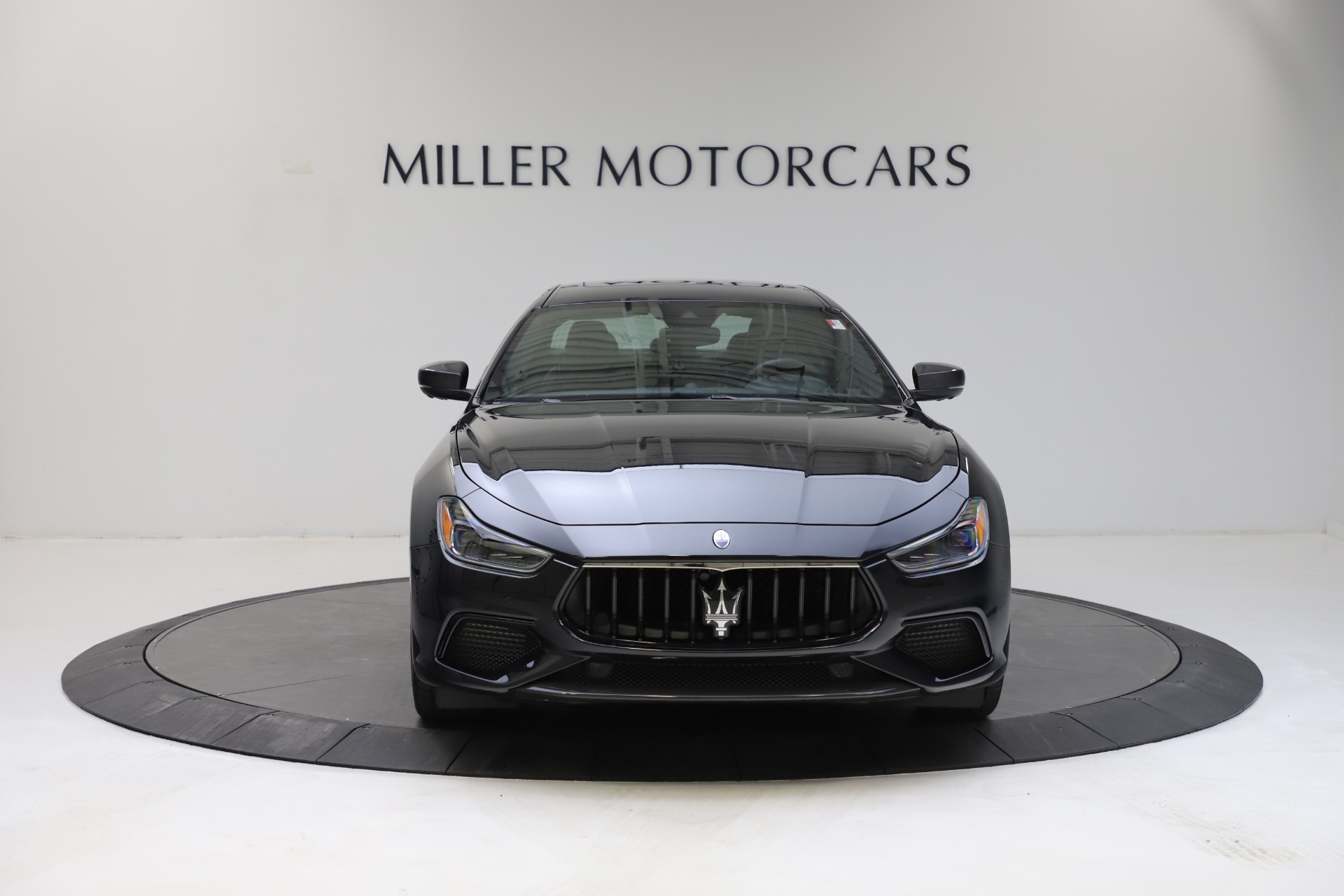 New-2021-Maserati-Ghibli-S-Q4-GranSport