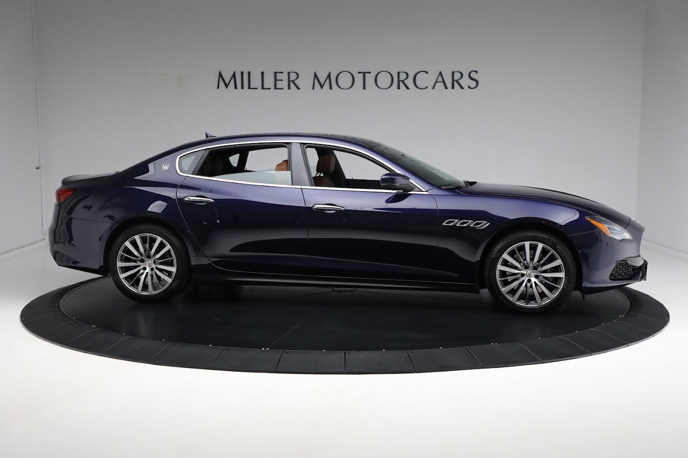 Used-2021-Maserati-Quattroporte-S-Q4