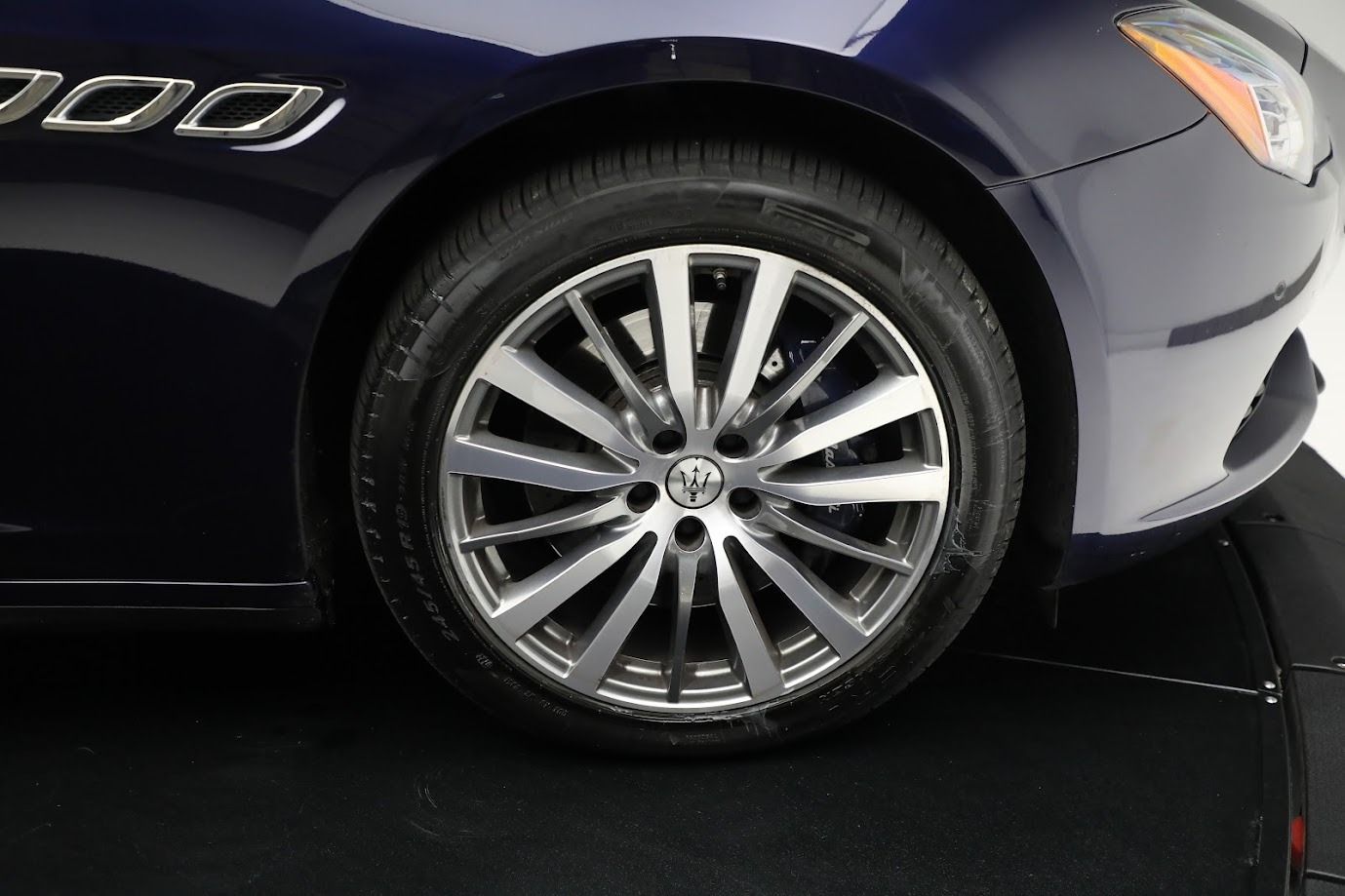 Used-2021-Maserati-Quattroporte-S-Q4