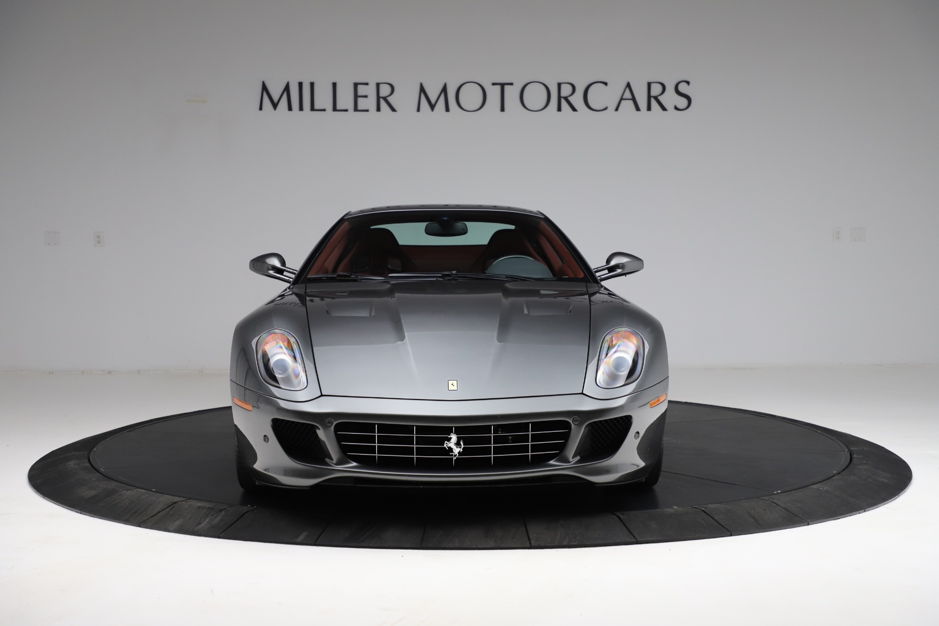 Used-2009-Ferrari-599-GTB-Fiorano