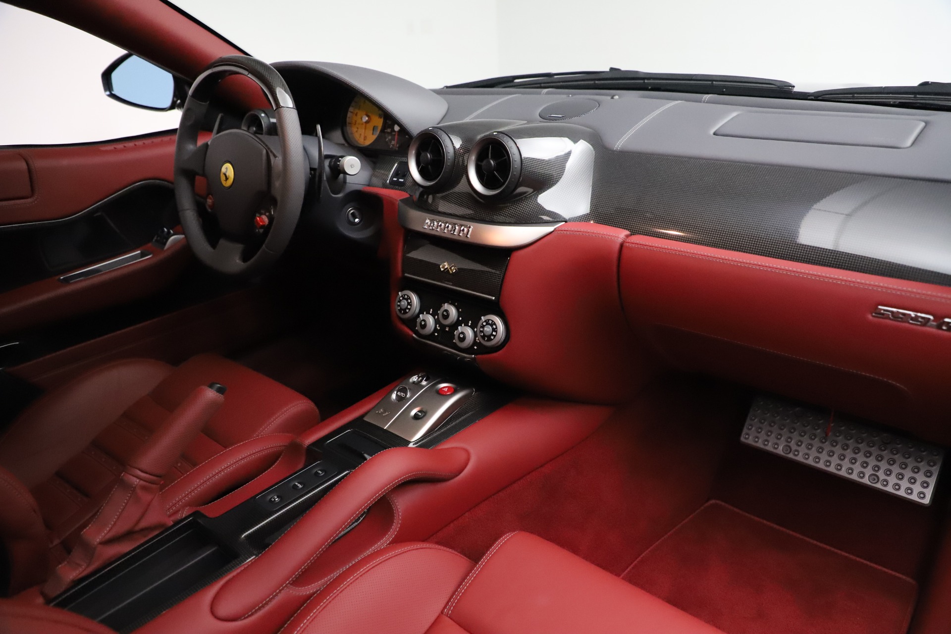 Used-2009-Ferrari-599-GTB-Fiorano