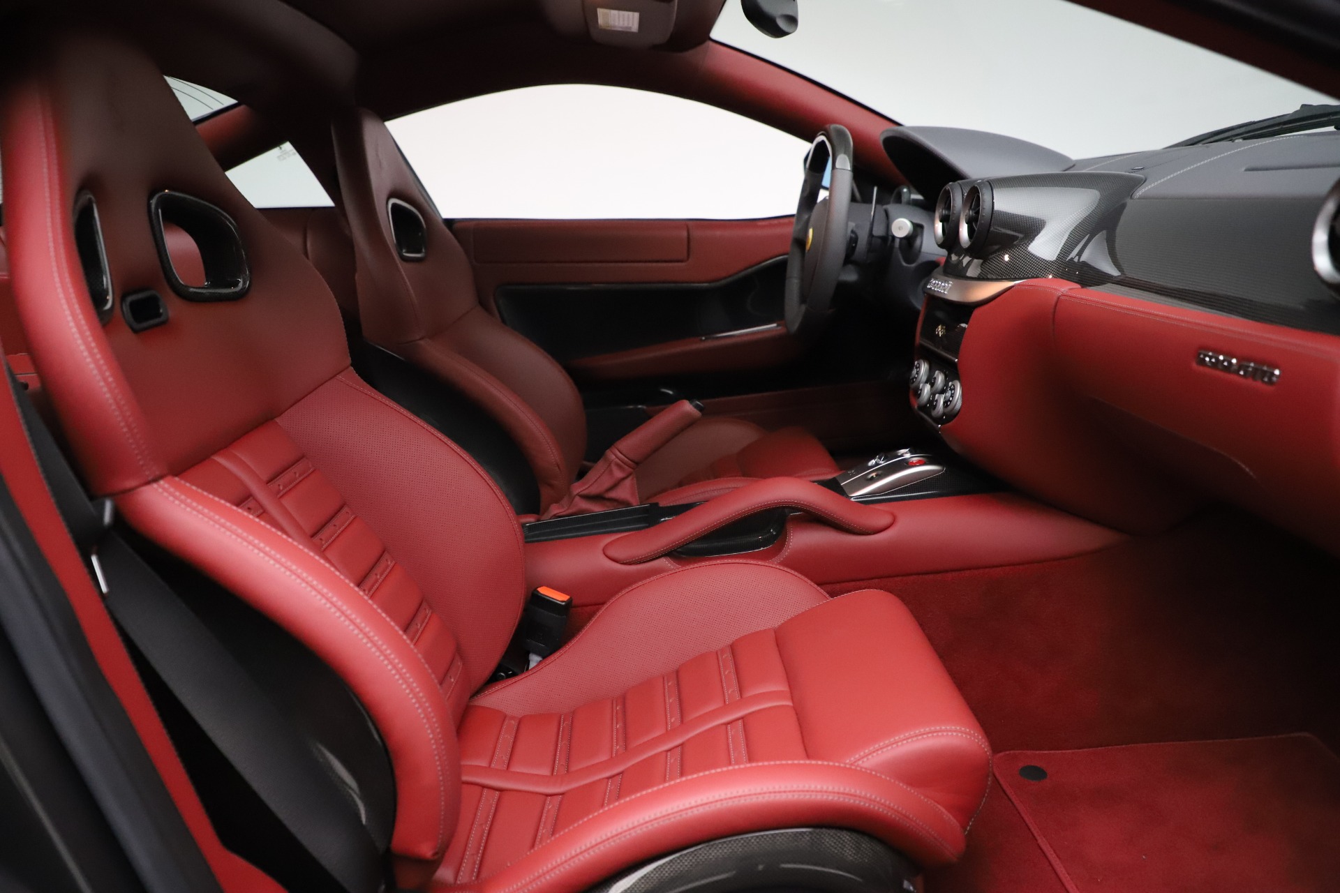 Used-2009-Ferrari-599-GTB-Fiorano