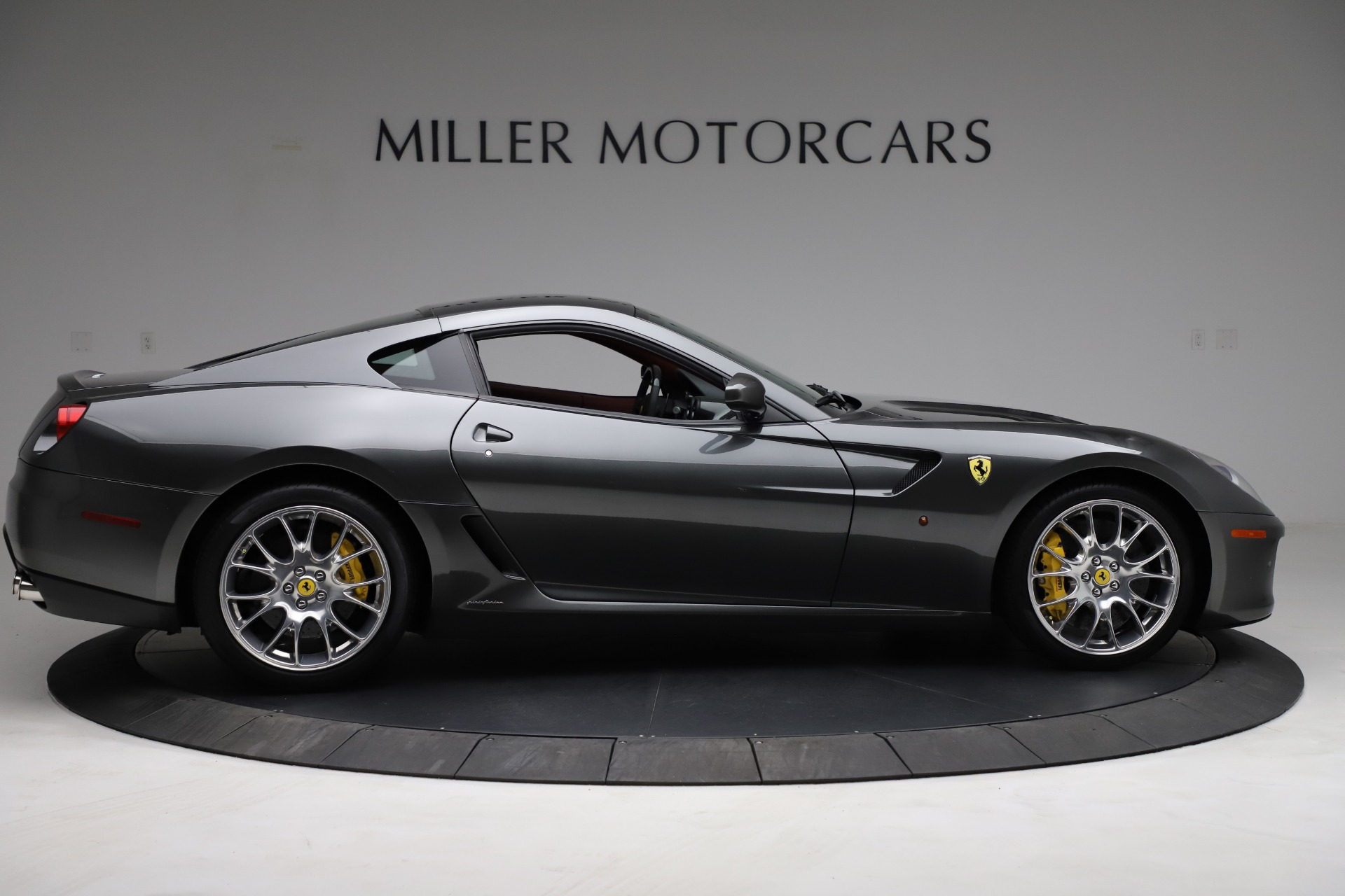 Used-2009-Ferrari-599-GTB-Fiorano