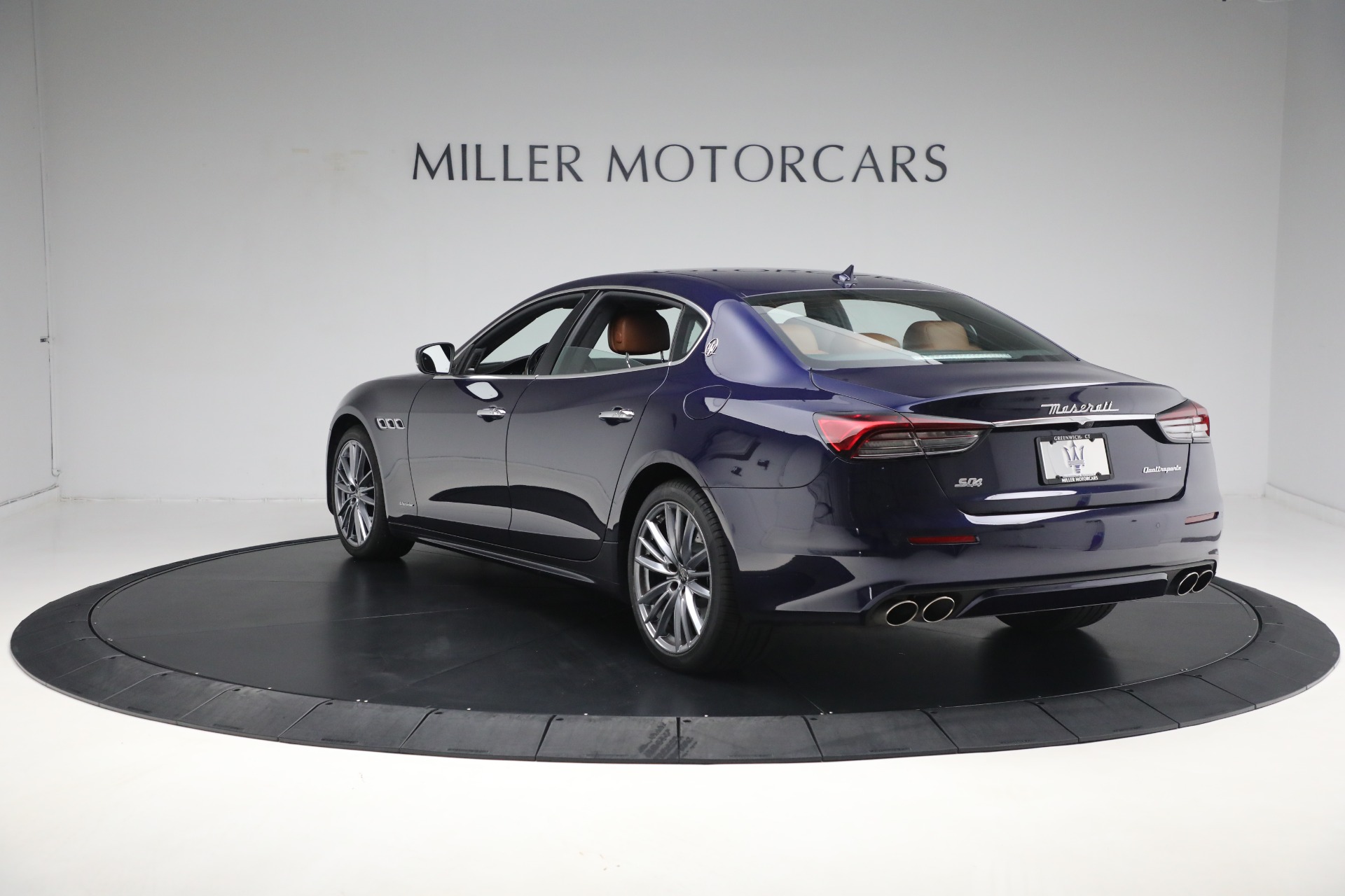 Used-2021-Maserati-Quattroporte-S-Q4-GranLusso