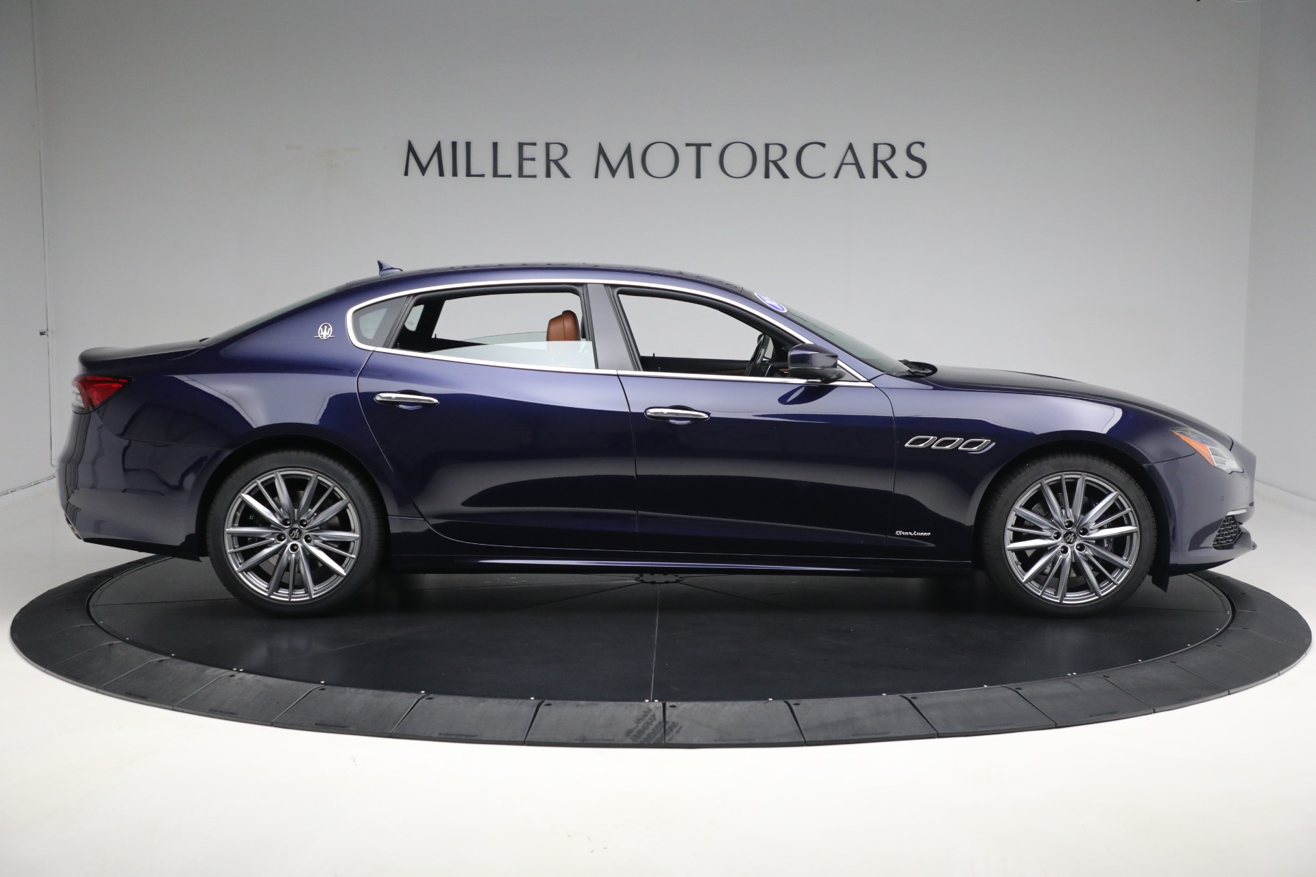 Used-2021-Maserati-Quattroporte-S-Q4-GranLusso