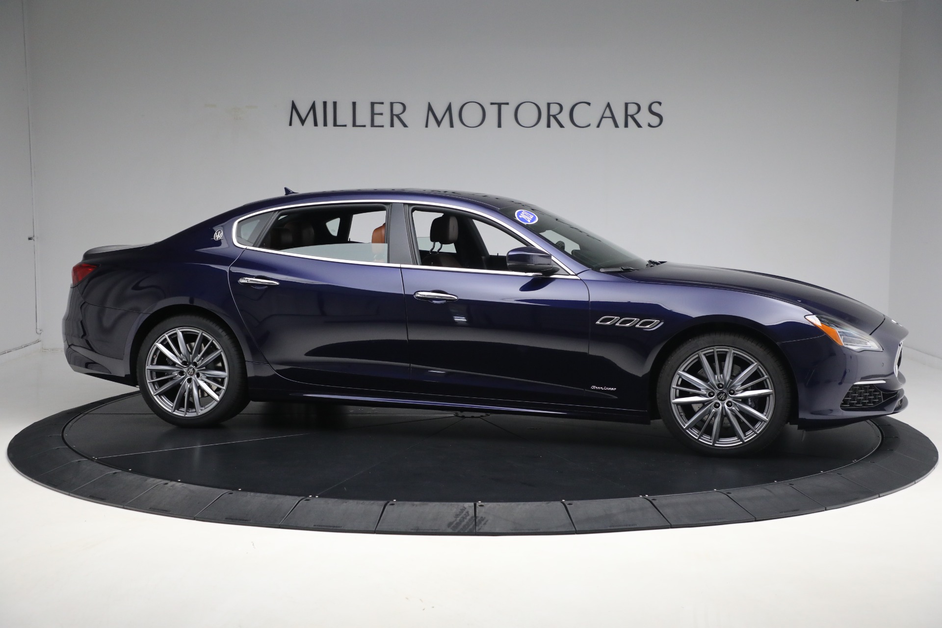 Used-2021-Maserati-Quattroporte-S-Q4-GranLusso