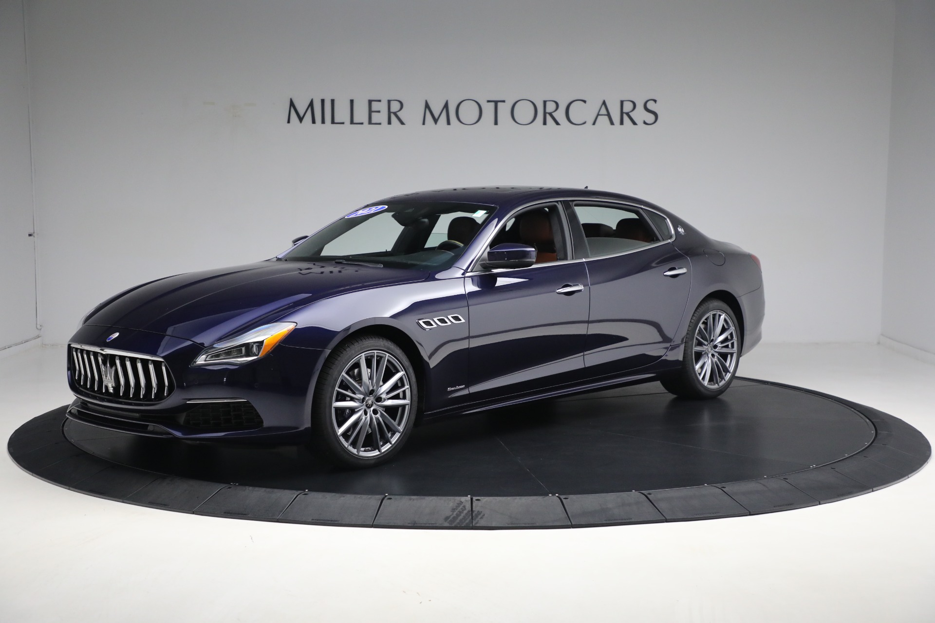 Used-2021-Maserati-Quattroporte-S-Q4-GranLusso