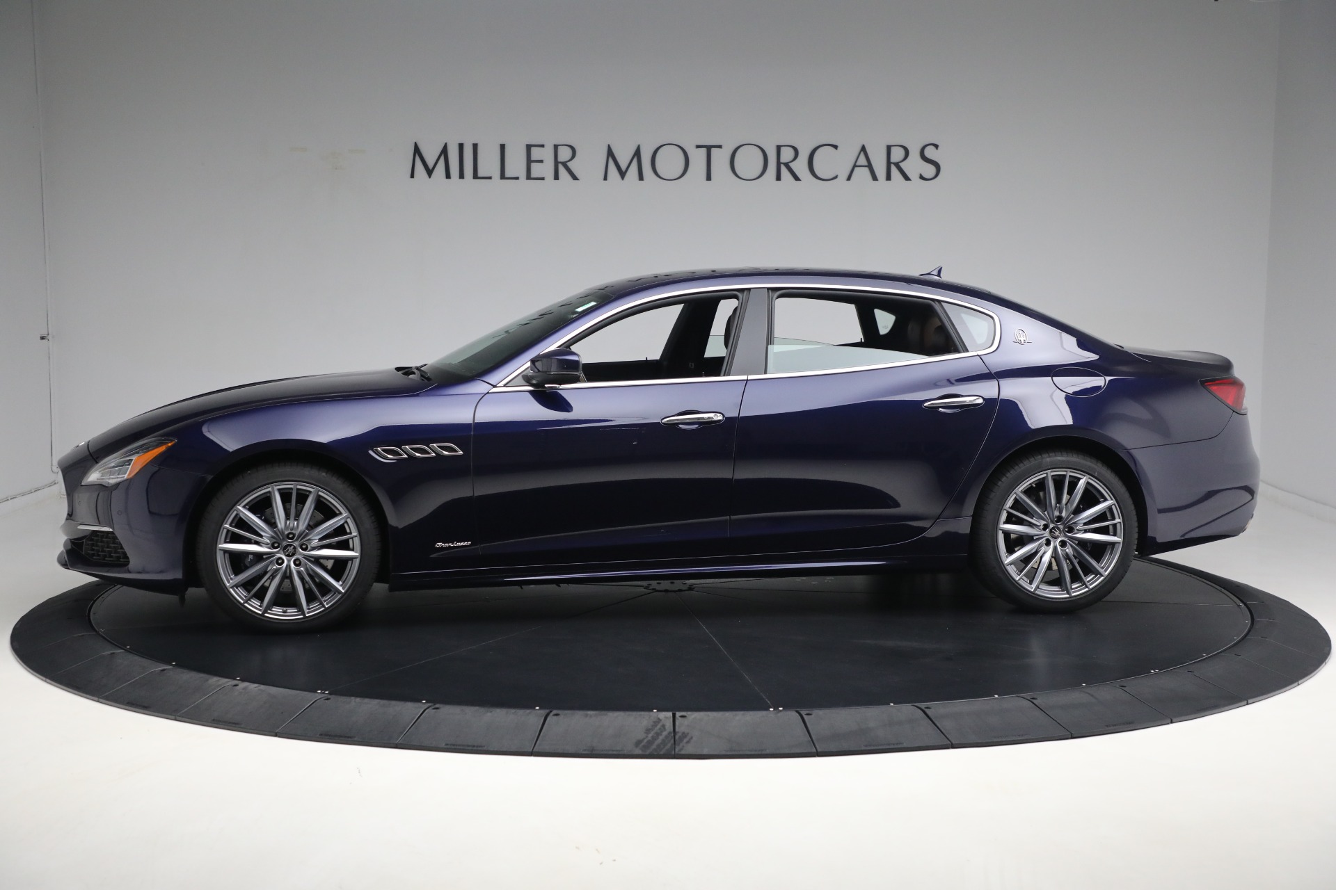 Used-2021-Maserati-Quattroporte-S-Q4-GranLusso