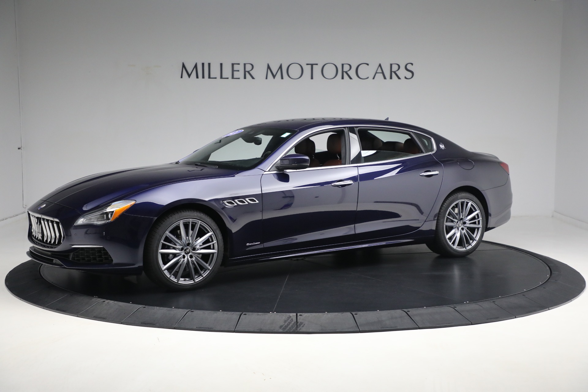 Used-2021-Maserati-Quattroporte-S-Q4-GranLusso